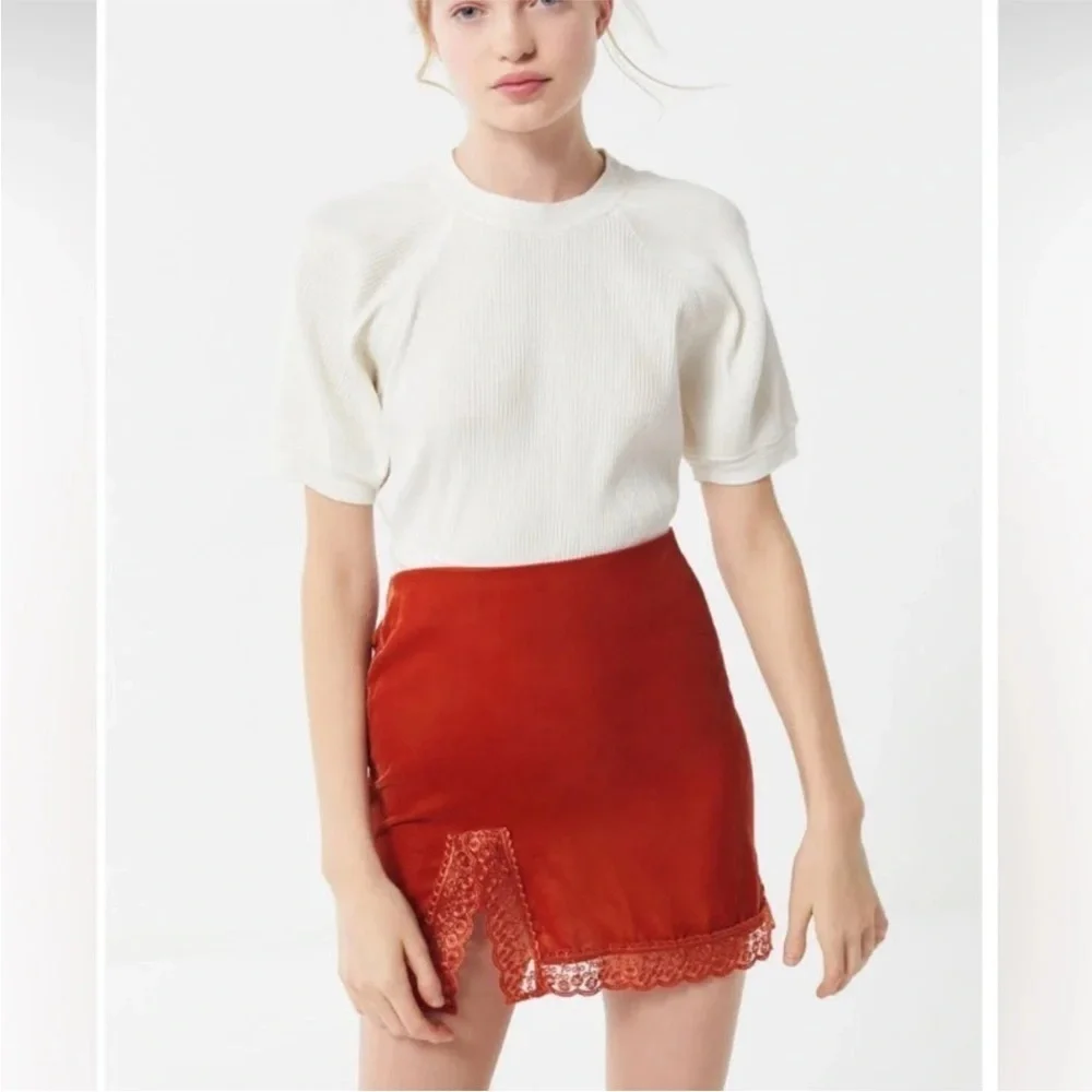 UO Lucy Velvet Lace Trim Mini Slip Skirt Rust Orange